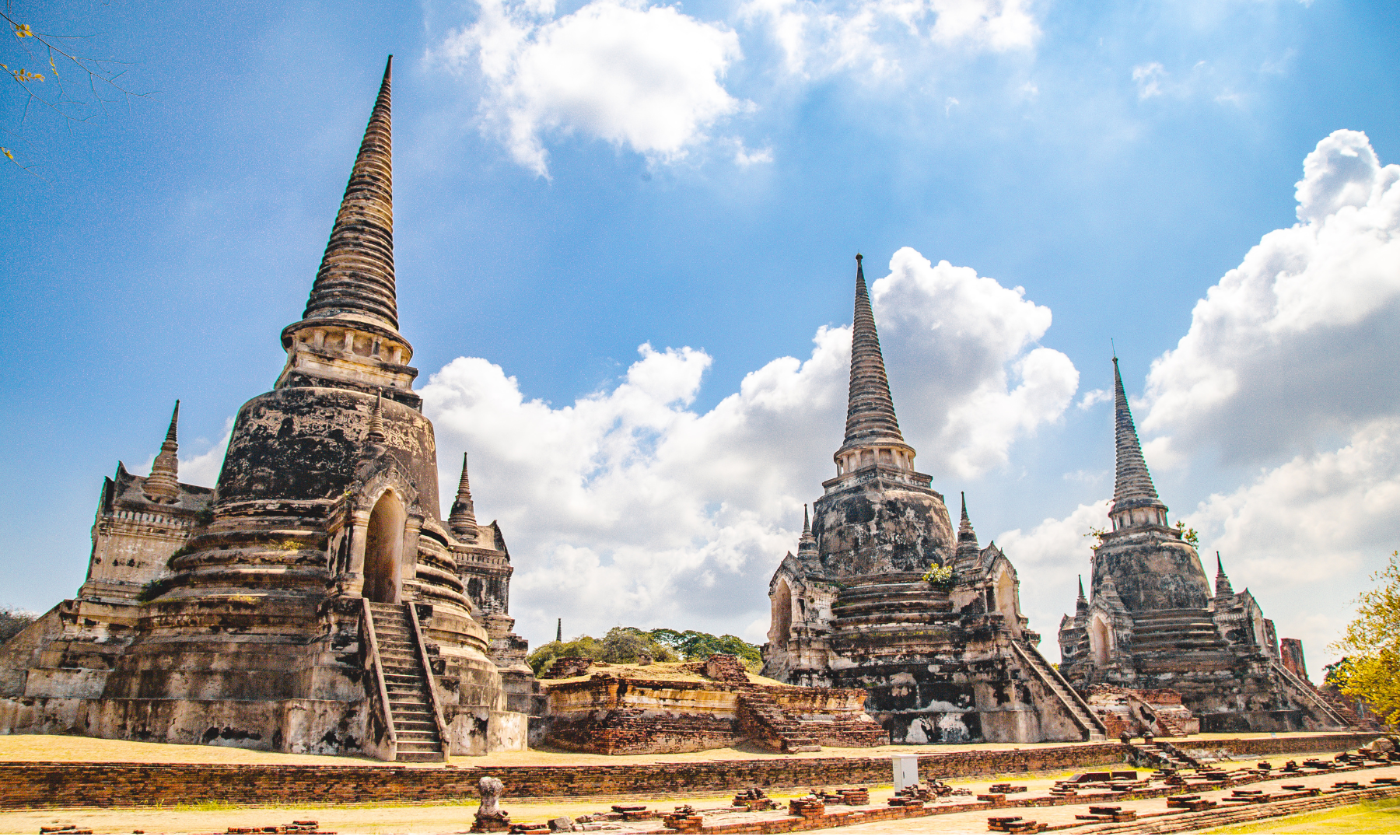 3人のアユタヤ王朝時代の王が眠る「ワット・プラシーサンペット」